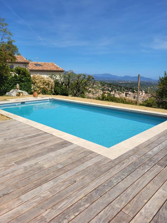 La Tourrette Bed & Breakfast ตูร์เรสส์-ซัวร์-ลูป ภายนอก รูปภาพ