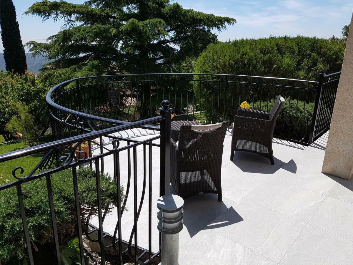 La Tourrette Bed & Breakfast ตูร์เรสส์-ซัวร์-ลูป ภายนอก รูปภาพ